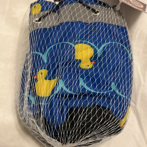 NWT Dog Rain Boots Size Medium Rubber Ducky Boots Set of 4 Toggle Rubber Grip - Picture 2 of 5